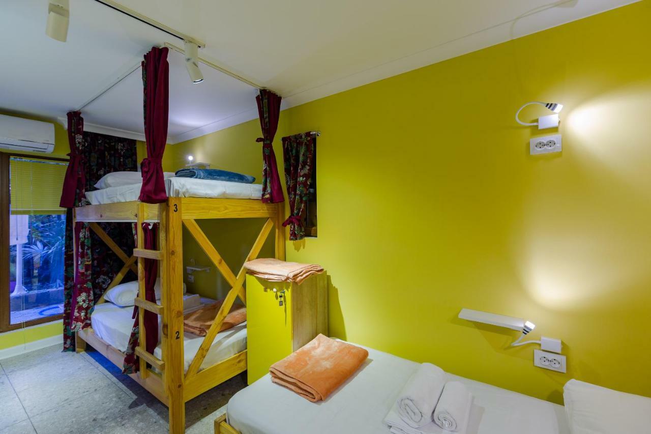 Batumi Surf Hostel المظهر الخارجي الصورة
