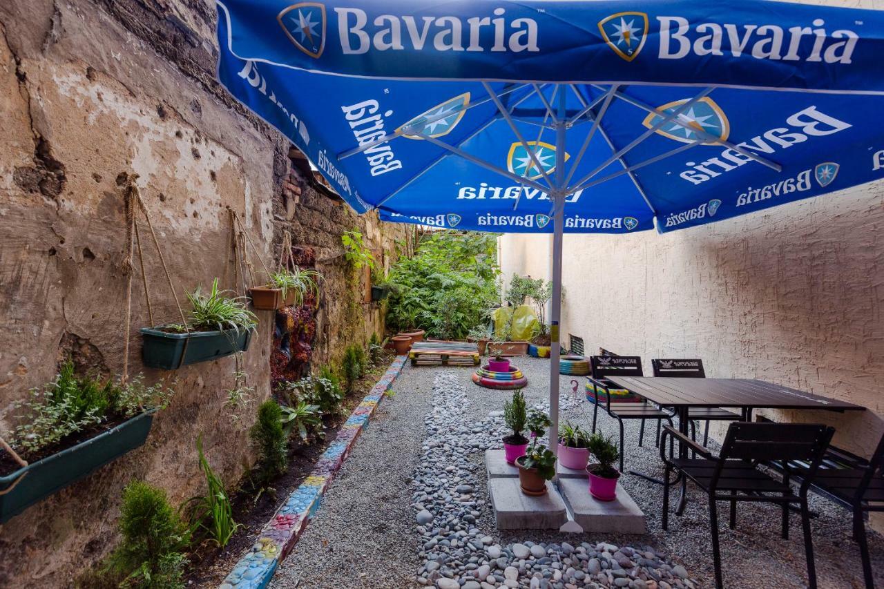 Batumi Surf Hostel المظهر الخارجي الصورة