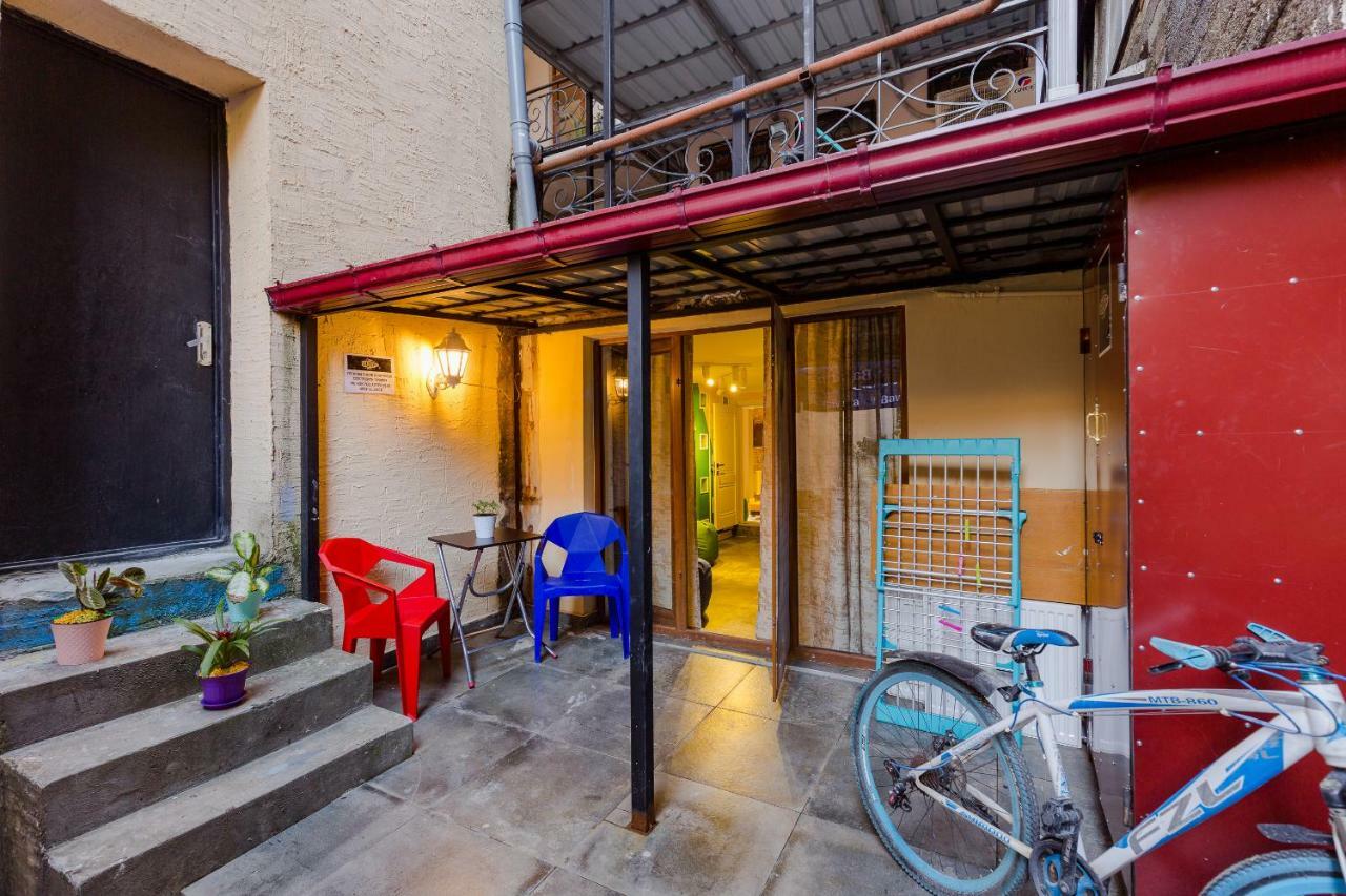 Batumi Surf Hostel المظهر الخارجي الصورة